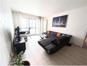 t4 à la vente -   77000  MELUN, surface 73 m2 vente t4 - UBI460163225